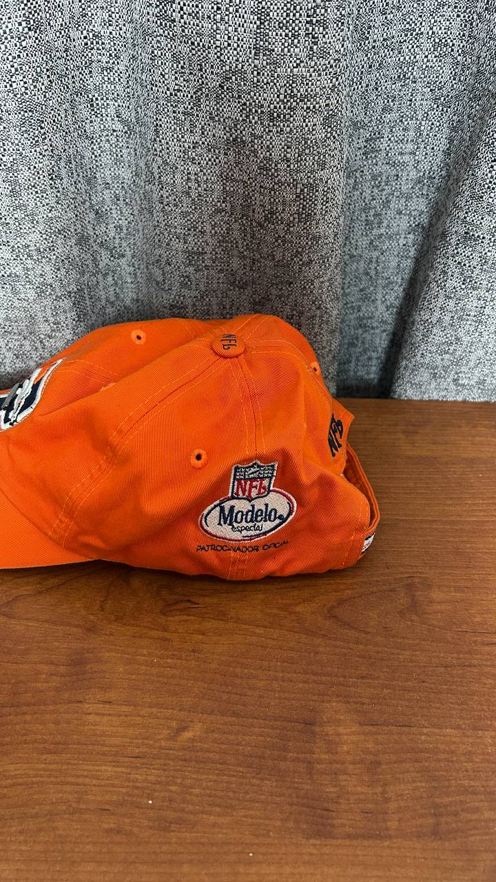 Gorra Denver Broncos naranja (bordada) — pieza única