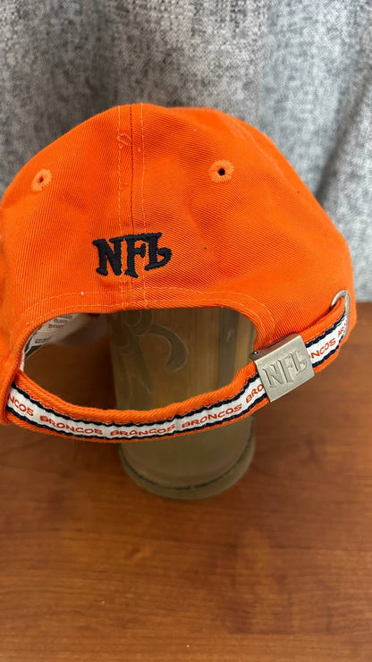 Gorra Denver Broncos naranja (bordada) — pieza única
